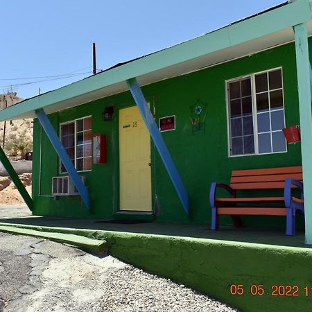 9 Palms Inn Twentynine Palms Exterior photo