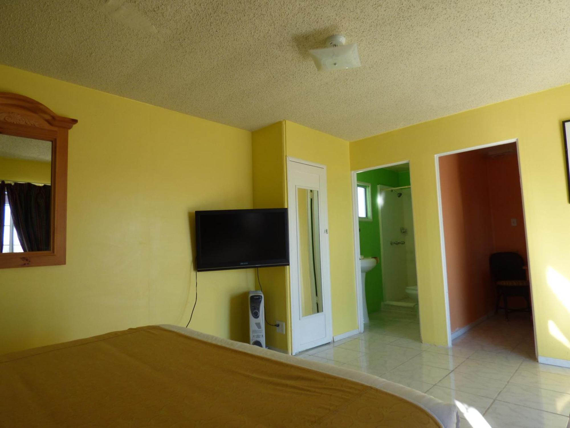 9 Palms Inn Twentynine Palms Room photo